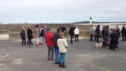 Rassemblement pour sauver le phare de Moguériec