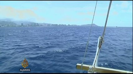 Canoes used to re-awaken Hawaiian culture