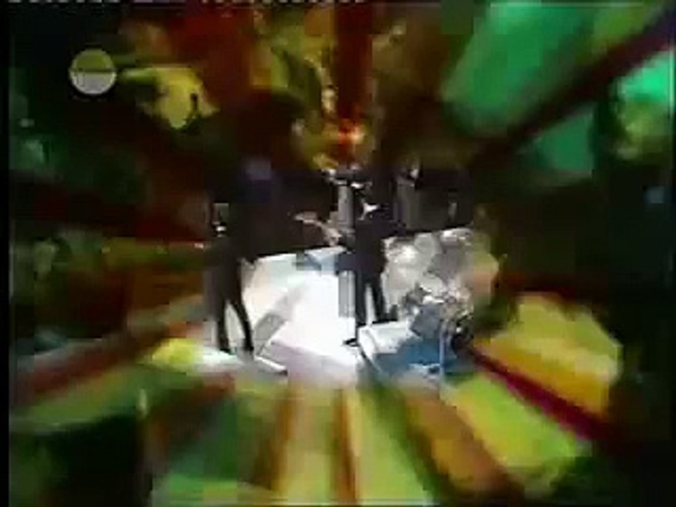 THE SHADOWS - Apache (1969) (1)