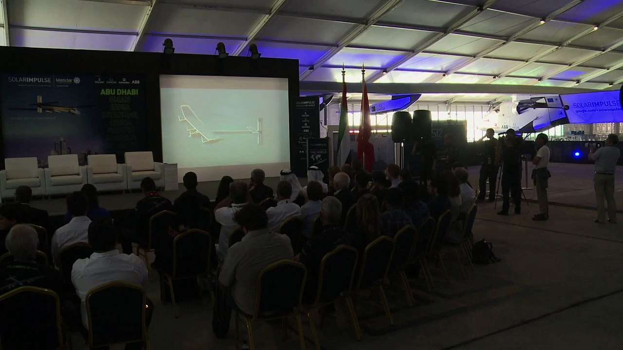 Pilots confirm solar plane takeoff Monday