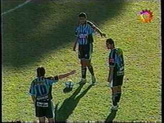 Almagro 2 - Quilmes 0 (Clausura 2005)