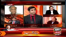 Rauf Klasra Brave Stance..Criticizes Army Chief on sharing Table with Corrupt Zardari