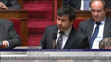 Nicolas Dhuicq (UMP) évoque "Soumission" de Houellebecq dans l'hémicycle