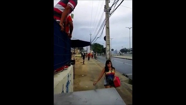 Clássico-Rei: torcidas organizadas entram em confronto na avenida Mister Hull
