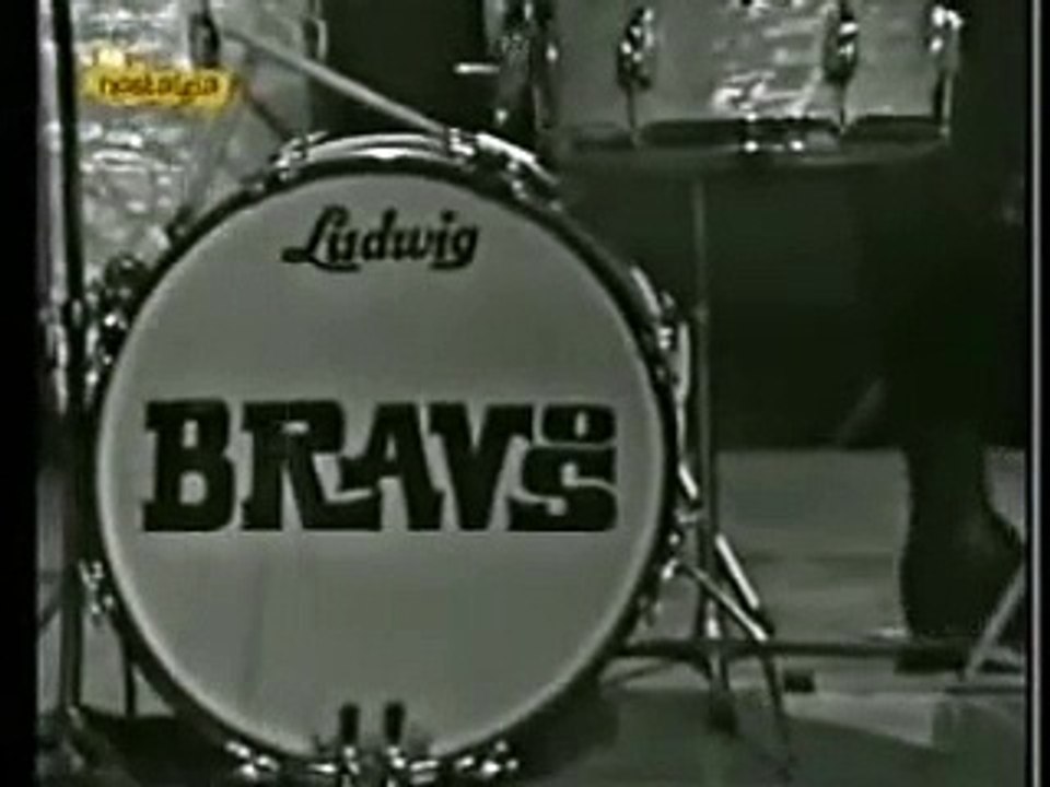 Los Bravos - Black is Black  subtitulos en español