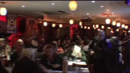 Fenerbahçe - Galatasaray Derbisinin Heyecanı Londra'da da Yaşandı