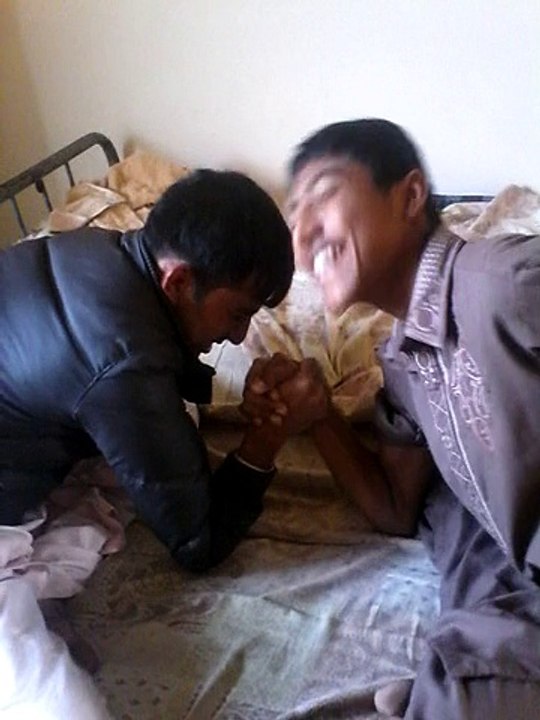 Ali Vs Waqas