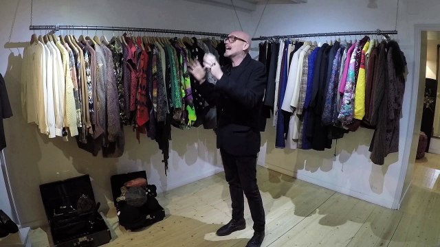 CRISTIANO GATTO - LA MODA CON LA m MINUSCOLA - La piccola fiammiferaia