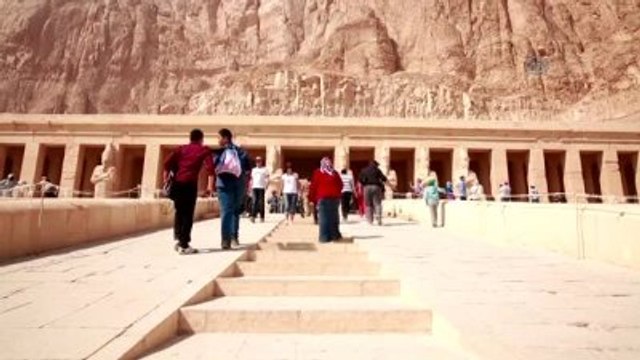 Mısır'da Kadın Firavun Hatşepsut'un Tapınağı (1)