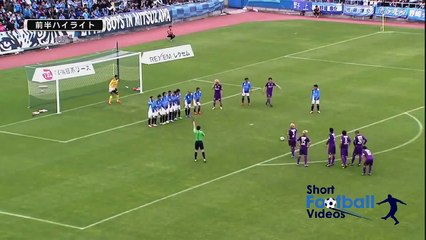 Sacrée idée pour marquer sur coup franc !