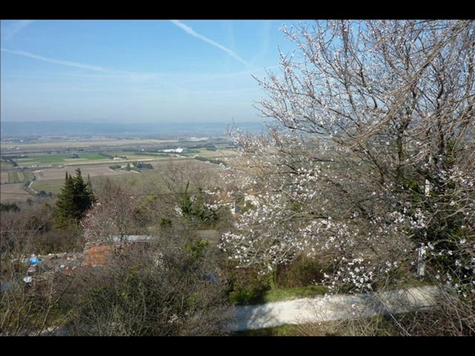 Balade printanière au tour de  La Garde-Adhémar et le Val-des-Nymphes  26 Drôme