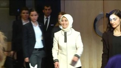 Kadınlarda Obezite ve Etkileri" - Sare Davutoğlu, İslam ve Müezzinoğlu (1)