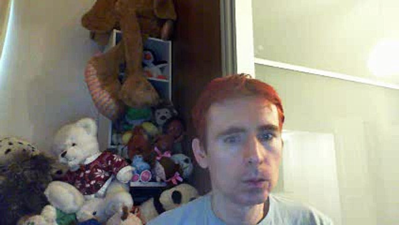 Wiwi égratigne "quelqu'un en moi" de CharlElie Couture