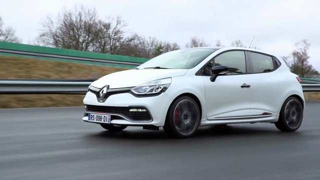 La Renault Clio R.S. 220 EDC se décline en mode Trophy