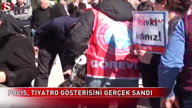 Polis tiyatro gösterisini gerçek sandı