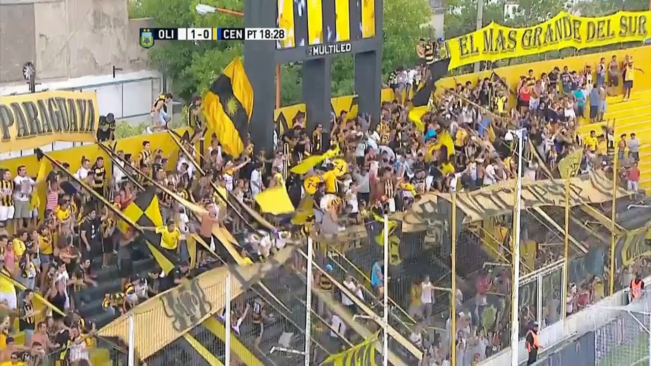 Argentinien: Ruben krönt Hattrick mit Heber