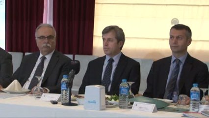 Törenlerin Halka Kapatıldığı İddiası - Vali Çınar