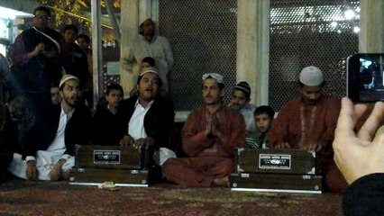 Ghayoor Moiz Mustafa Qawwal & Brothers