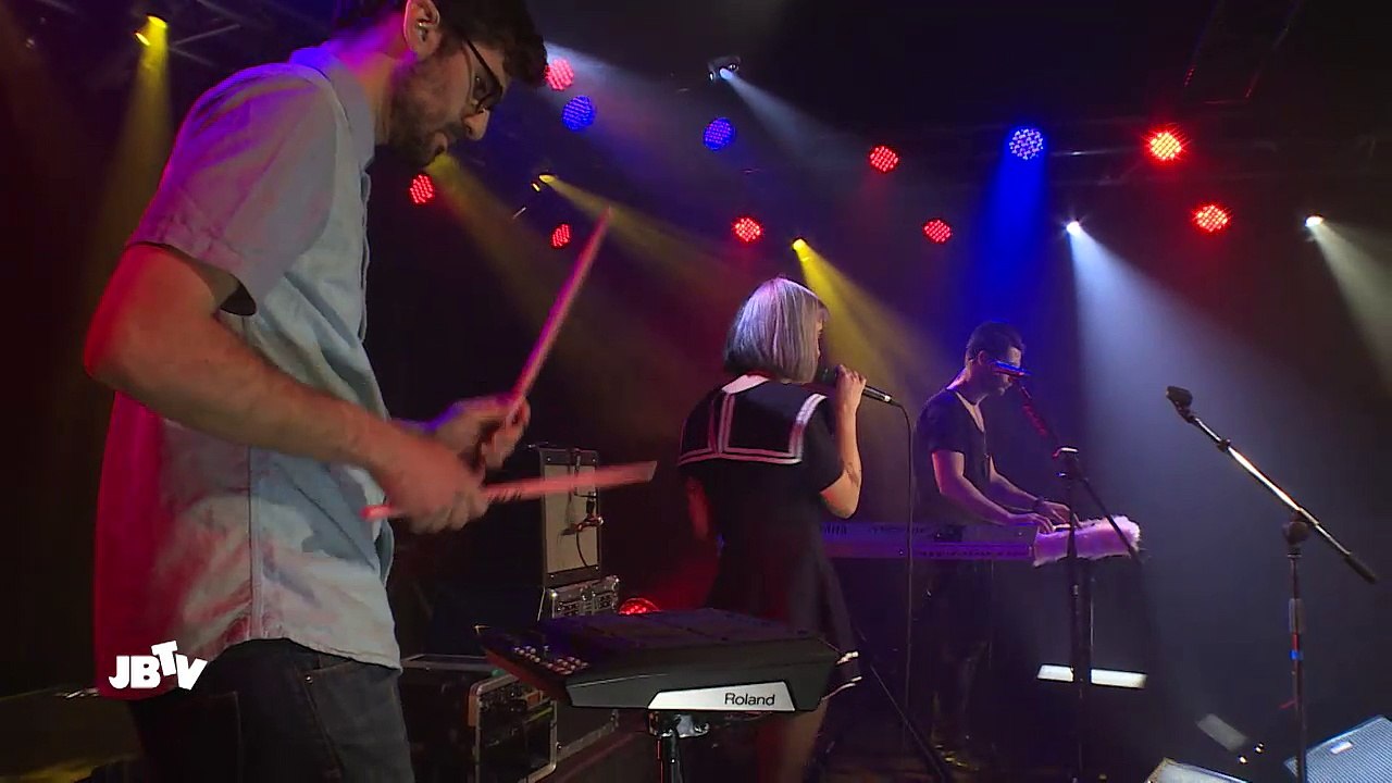 Melanie Martinez - Carousel - Live