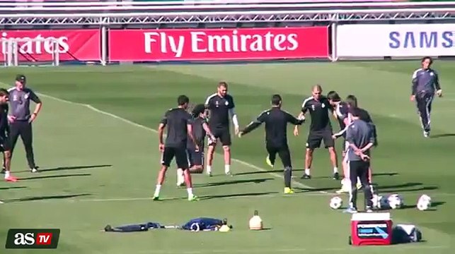 Luka Modric great touches in Real Madrid training 2015