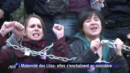 Maternité des Lilas: des défenseurs s'enchaînent au ministère