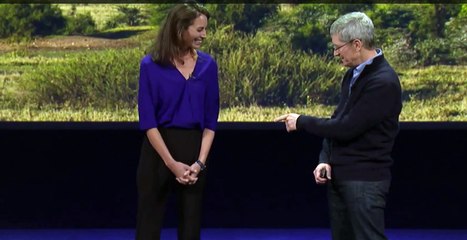 Christy Turlington #AppleLive London Marathon