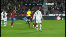 كريستيانو يبهدل بيكيه ويسجل اروع هدف ضد دفاع اسبانيا وكاسياس