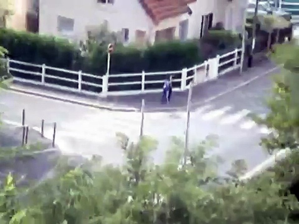 Des flics de choc en course poursuite