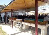 Kastamonu'da Kazada Hayatını Kaybeden Aile, Toprağa Verildi