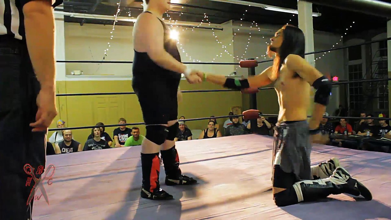 BHW - Robi Vio vs Wess Crowe