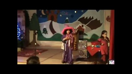 Une petite fille vomit en plein spectacle scolaire