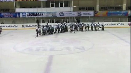 Altercation lors d'un match de hockey sur glace