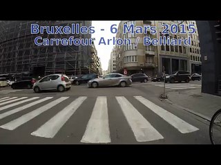 Bruxelles : Scène quotidienne au carrefour Arlon-Belliard