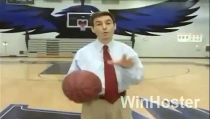 Un fan de basket devient un pro du panier