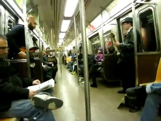 La musique de Mario Bros dans le métro