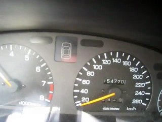 Compteur d'une Subaru Legacy. OMG!!!