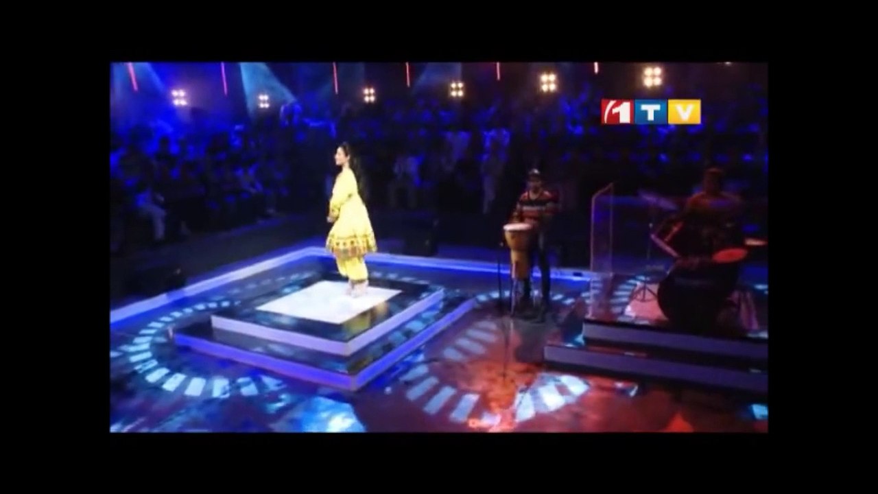Arezo Nikbin Labe Darya