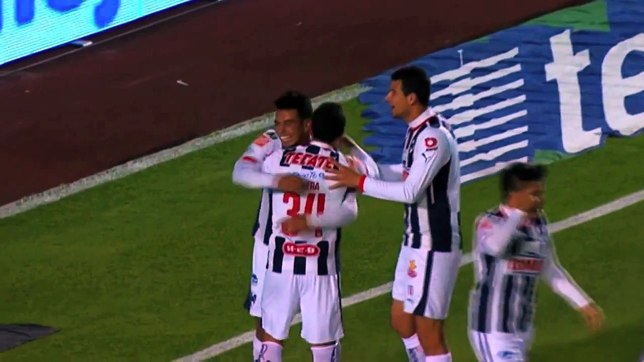 Cardona (Monterrey) define con un taconazo de superclase
