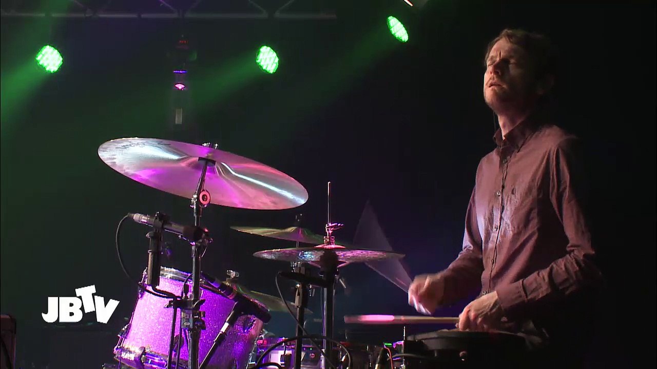 Maxïmo Park  - Lydia, The Ink Will Never Dry - Live