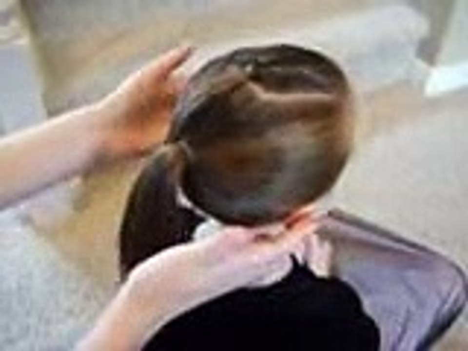 heart ponytail hairstyle