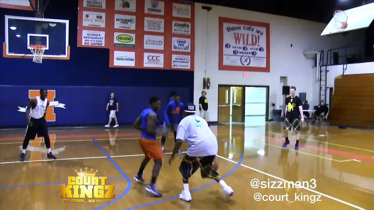 Hot Sauce Splits Defender Call the AMBULANCE !! Court Kingz Tour!