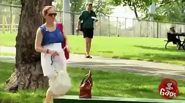 Interesting Jokes to People HD Videos PK