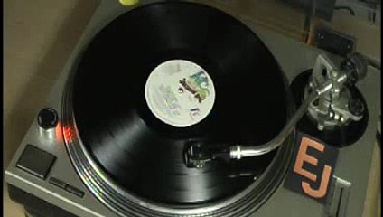 I'm Your Boogie Man Keep It Comin Love KC and The Sunshine Band