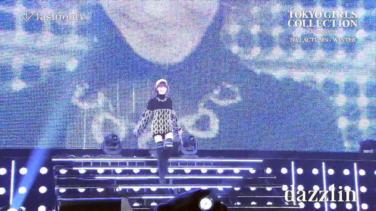 dazzlin ステージ／TOKYO GIRLS COLLECTION 2013 AUTUMN WINTER｜fashiontv Japan ファッションTV