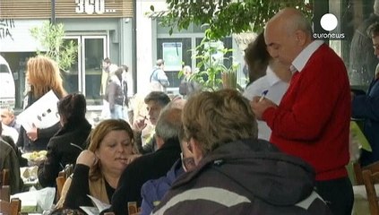 Yunan Maliye Bakanı Varoufakis'in teklifi tartışmalara sebep oldu