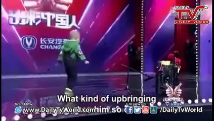 3 Years Little Kid Awesome Dance Performance With His School Bag