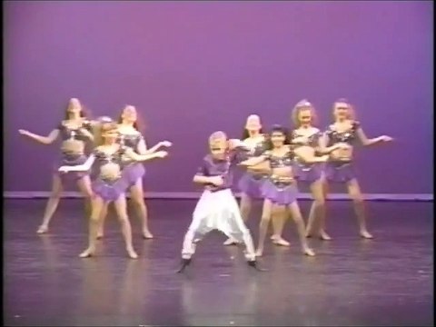 Young Ryan Gosling in an Epic Old Dancing Videos from 1992