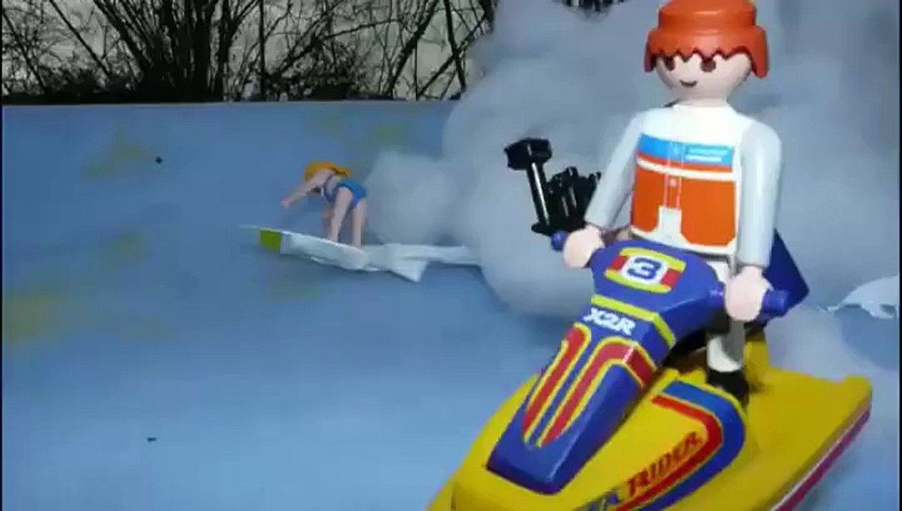 Des prouesses de surfers en stopmotion. OMG!