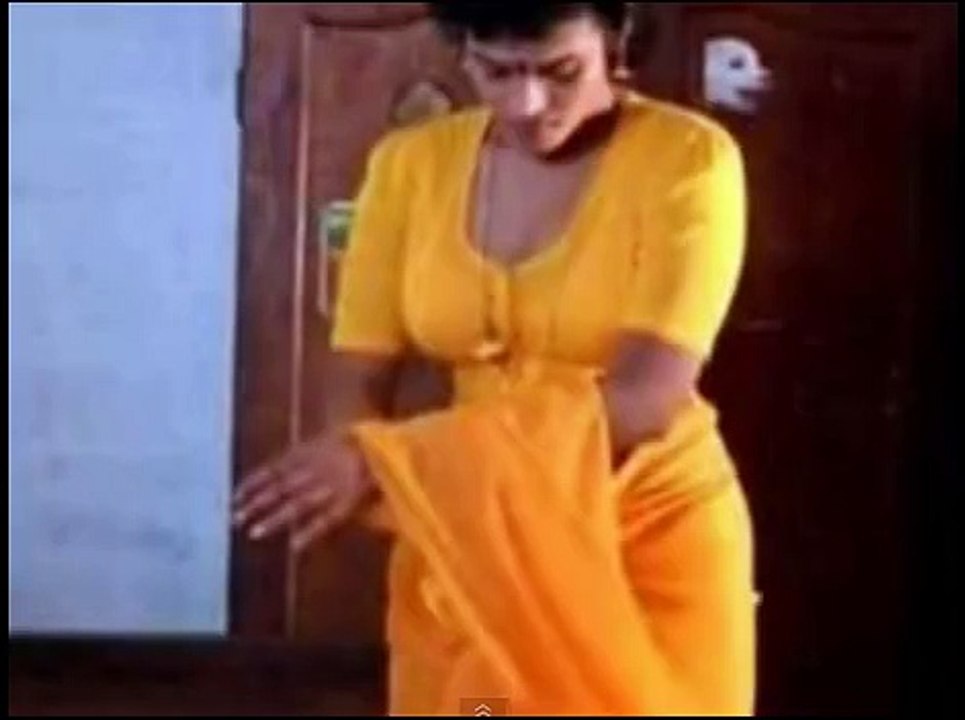 bhabi change her saree