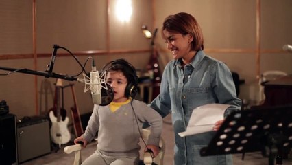 Ройа и Гусейн исполняют трогательную песню «Мама» к 8 Марта 🎶